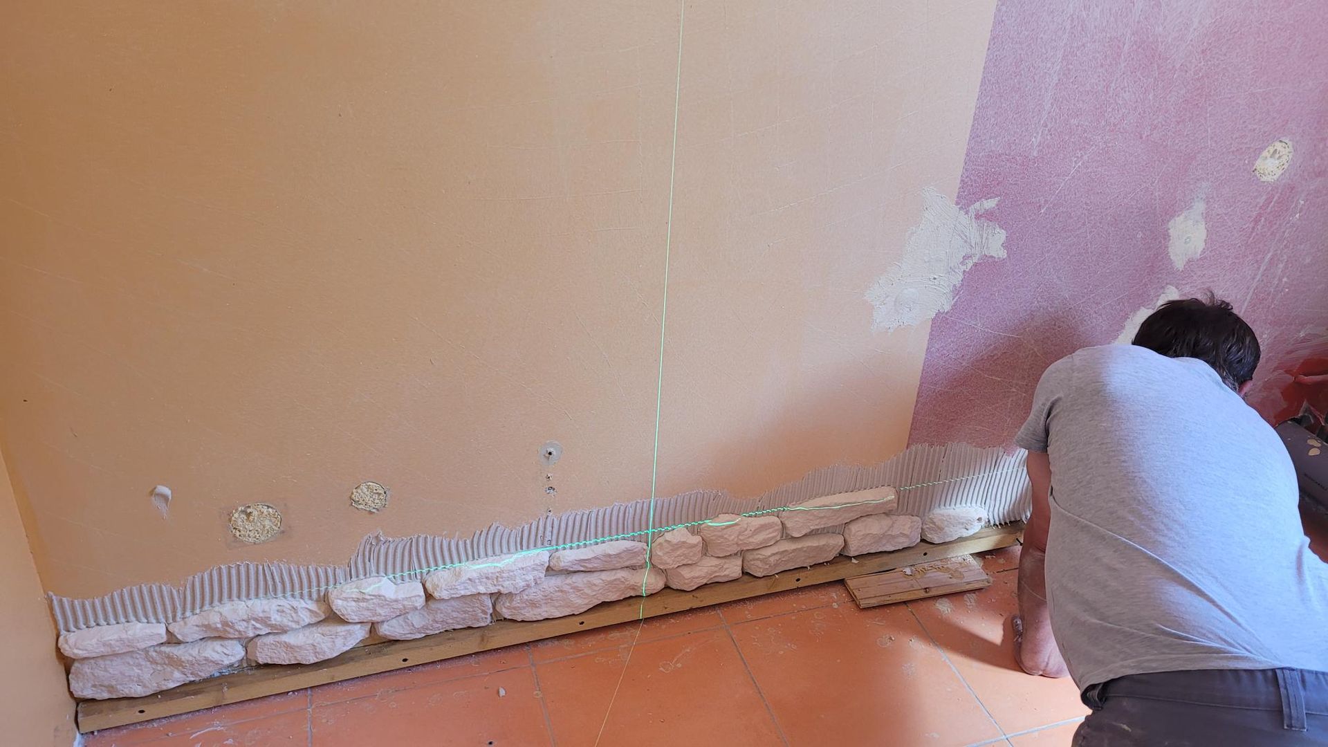 Pose de faïence salle de bain — après